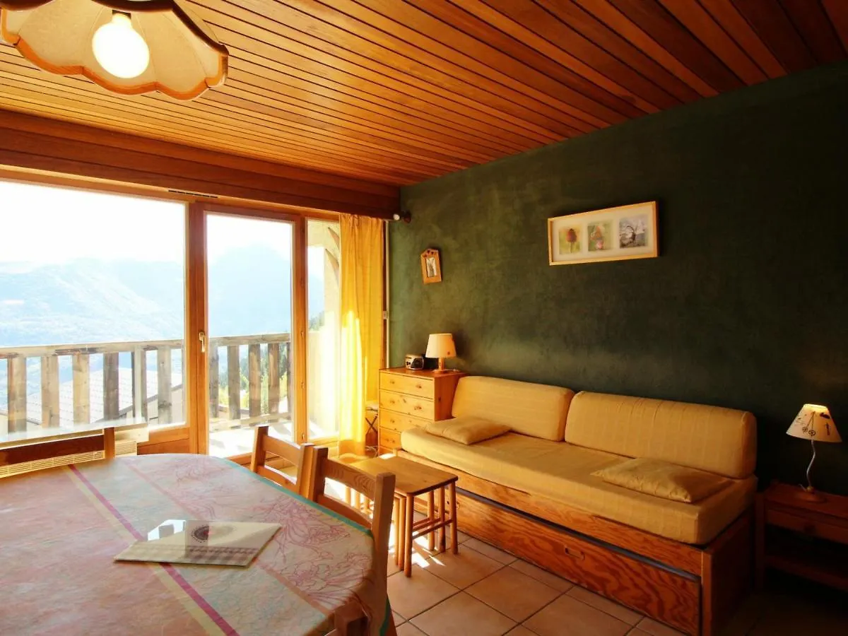 Confortable T2 Au Pied Des Pistes Avec Balcon Et Parking Gratuit - Fr-1-297-95 Auris